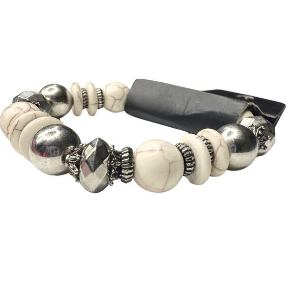 Paparazzi Beaded Stretch Mesa Marbled Maverick Bracelet Stackable White Silver - Picture 3 of 4
